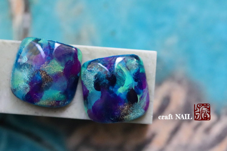 画像:フットネイル　恋螢【koibotaru】